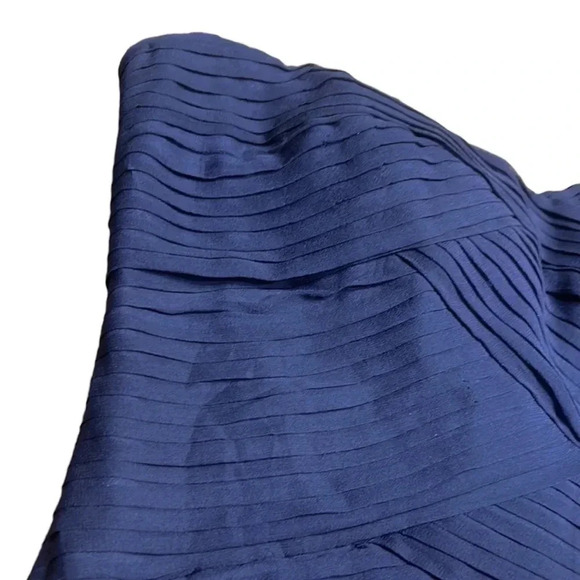 JOVANI NY Blue 100 SILK event dress .Strapless maxi with pleats and shawl - Picture 12 of 15